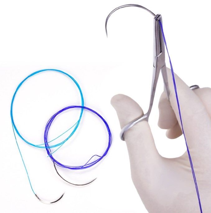 الفرق بين الخياطة التجميلية والعادية 